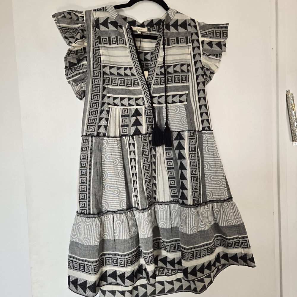 Elan Black and White Patterned Mini Dress